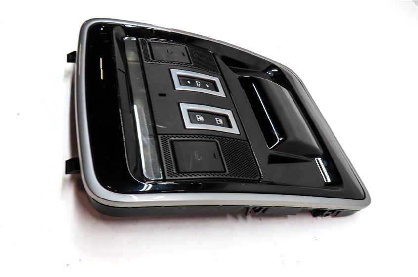 Thumbnail 3: 2016 RANGE ROVER SPORT (L494) FRONT CENTER ROOF PRIMARY DOME LIGHT (BLACK)