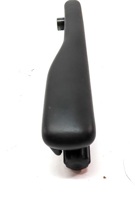 Thumbnail 4: 13-20 RANGE ROVER SPORT DISCOVERY (L405 L462 L494) FRONT RIGHT ARMREST (Black)