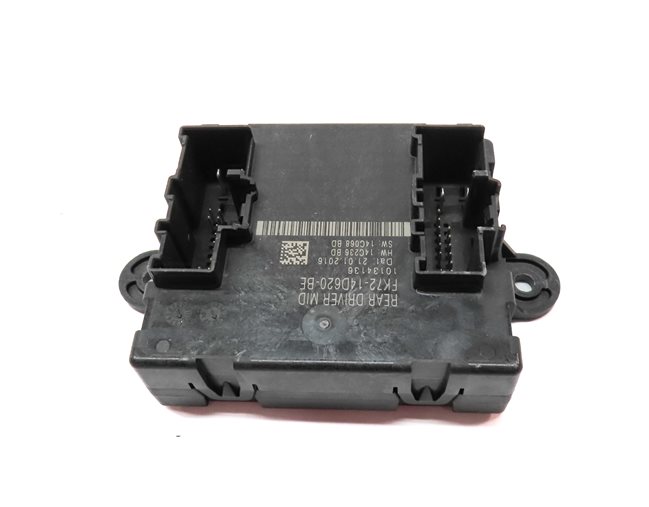 Thumbnail 4: 2016 RANGE ROVER SPORT (L494) LEFT REAR DOOR CONTROL MODULE