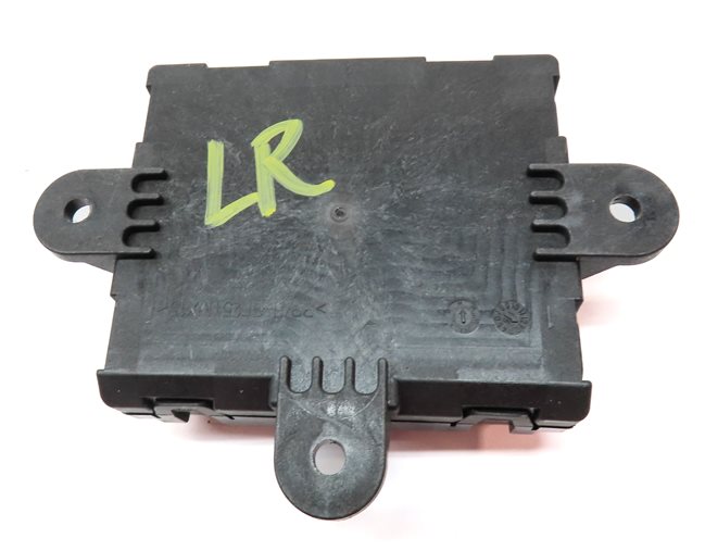 Thumbnail 5: 2016 RANGE ROVER SPORT (L494) LEFT REAR DOOR CONTROL MODULE