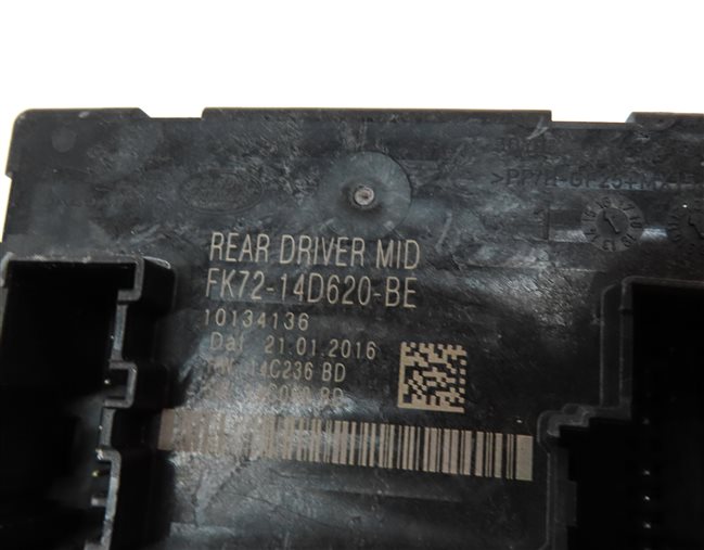Thumbnail 6: 2016 RANGE ROVER SPORT (L494) LEFT REAR DOOR CONTROL MODULE