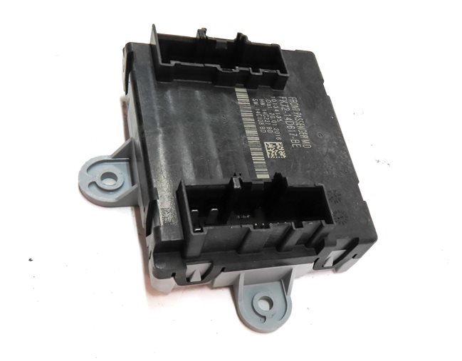 Thumbnail 4: 2016 RANGE ROVER SPORT (L494) RIGHT FRONT PASSENGER DOOR CONTROL MODULE