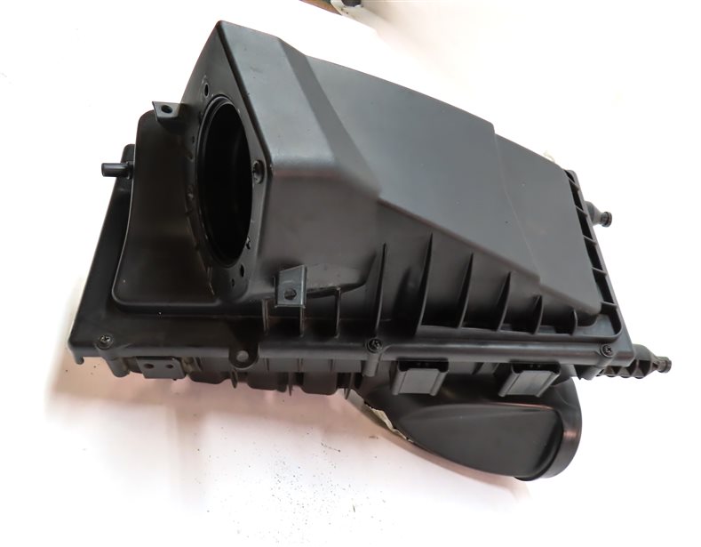 Thumbnail 3: 17-21 RANGE ROVER SPORT DISCOVERY 3.0L DIESEL FRONT LEFT AIR INTAKE FILTER BOX