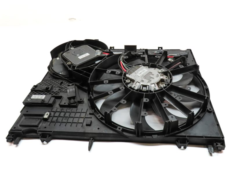 Thumbnail 6: 16 LAND RANGE ROVER SPORT L494 3.0L DIESEL ENGINE RADIATOR COOLING FAN ASSEMBLY