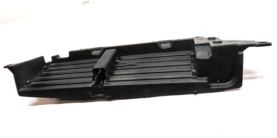 Thumbnail 2: 2016 RANGE ROVER SPORT (L494) FRONT GRILLE ACTIVE SHUTTER AIR VENT ASSEMBLY