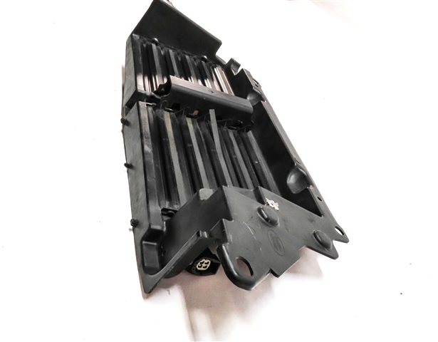 Thumbnail 4: 2016 RANGE ROVER SPORT (L494) FRONT GRILLE ACTIVE SHUTTER AIR VENT ASSEMBLY