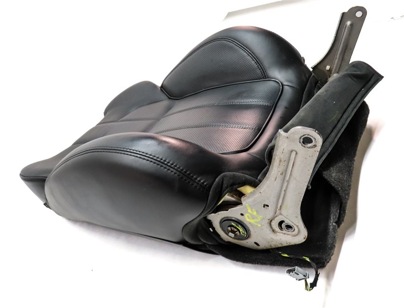 Thumbnail 4: 2016 RANGE ROVER SPORT L494 FRONT RIGHT UPPER HEATED COOLED SEAT CUSHION (Black)