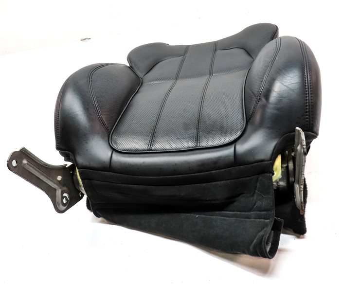 Thumbnail 2: 2016 RANGE ROVER SPORT L494 FRONT LEFT UPPER HEATED COOLED SEAT CUSHION (Black)