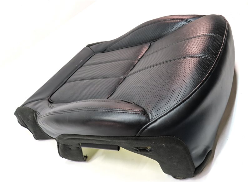 Thumbnail 4: 2016 RANGE ROVER SPORT L494 FRONT RIGHT LOWER HEATED COOLED SEAT CUSHION (Black)