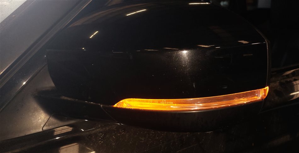 Thumbnail 2: 16-17 ROVER SPORT L494 LEFT PFOLD MEMORY BLIND SPOT CAMERA DOOR MIRROR (Black)