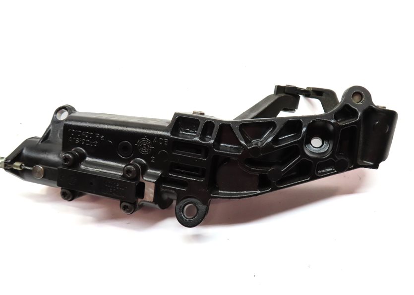 Thumbnail 9: 2004 BMW Z4 (E85) FRONT RIGHT PASSENGER CONVERTIBLE TOP LOCK LATCH ACTUATOR