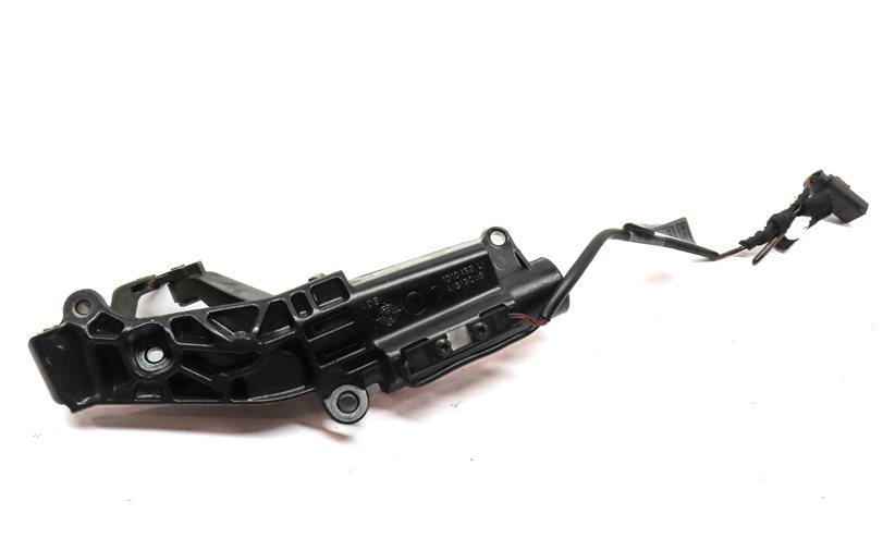 Thumbnail 4: 2004 BMW Z4 (E85) FRONT LEFT DRIVER CONVERTIBLE TOP LOCK LATCH ACTUATOR