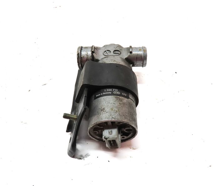 Thumbnail 5: 2004 BMW Z4 (E85) 3.0L (M54) ENGINE MOTOR IDLE AIR CONTROL VALVE