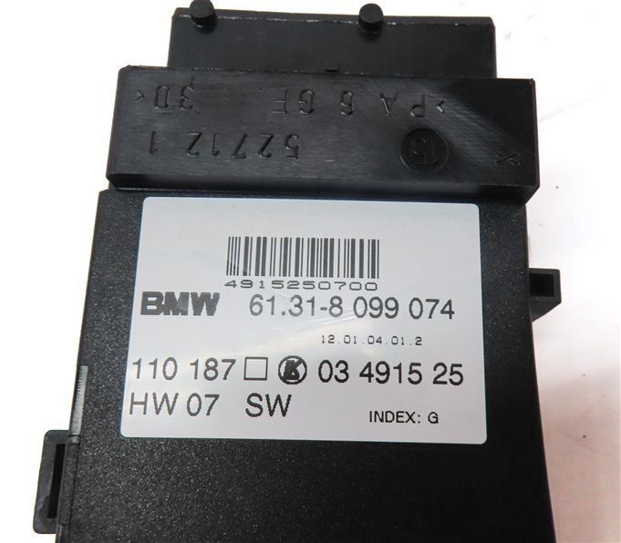 Thumbnail 3: 2004 BMW Z4 (E85) FRONT RIGHT PASSENGER SEAT POSITION ADJUST SWITCH PANEL