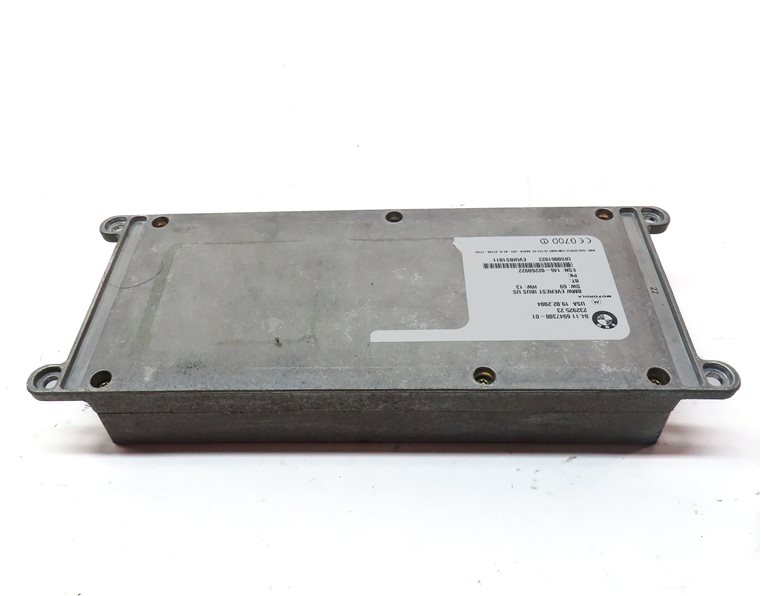 Thumbnail 4: 2004 BMW Z4 (E85) TELEMATICS BLUETOOTH COMMUNICATION CONTROL MODULE