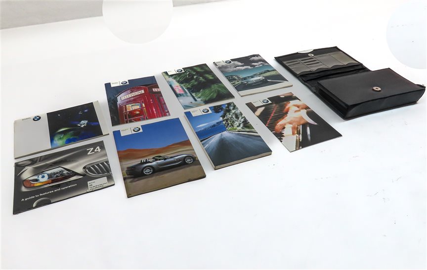 Thumbnail 3: 2004 BMW Z4 (E85) 3.0L (M54) ENGINE OWNER'S MANUAL BOOKLET SET/9 w/ CASE