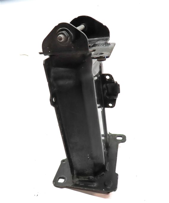 Thumbnail 7: 2003-2008 BMW Z4 (E85) FRONT LEFT & RIGHT BUMPER REINFORCEMENT BRACKET SET 2