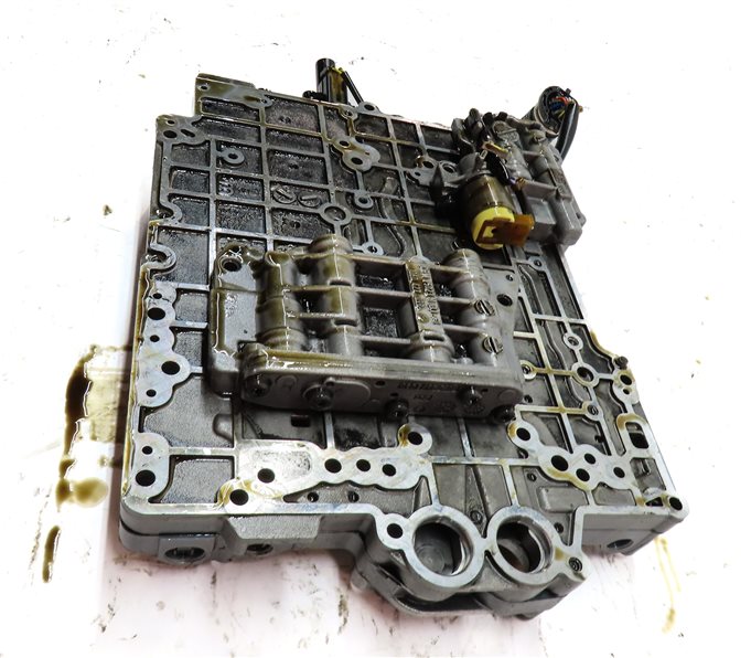 Thumbnail 8: 2003-2005 BMW Z4 (E85) 3.0L M54 5spd AUTOMATIC TRANSMISSION VALVE BODY