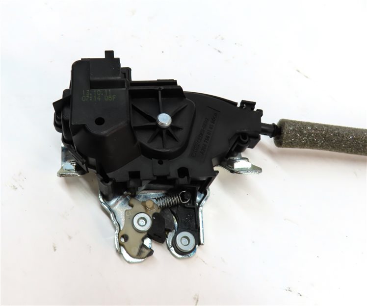 Thumbnail 5: 2012 MERCEDES E350 (W212) REAR TRUNK CARGO LIFTGATE LID LOCK LATCH ACTUATOR