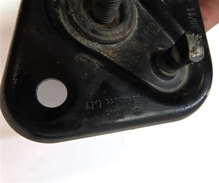 Thumbnail 11: 2012 MERCEDES E350 (W212) FRONT HOOD LID SAFETY HOOK CATCH LATCH RELEASE SET/3