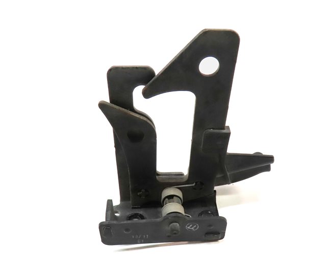 Thumbnail 7: 2012 MERCEDES E350 (W212) FRONT HOOD LID SAFETY HOOK CATCH LATCH RELEASE SET/3