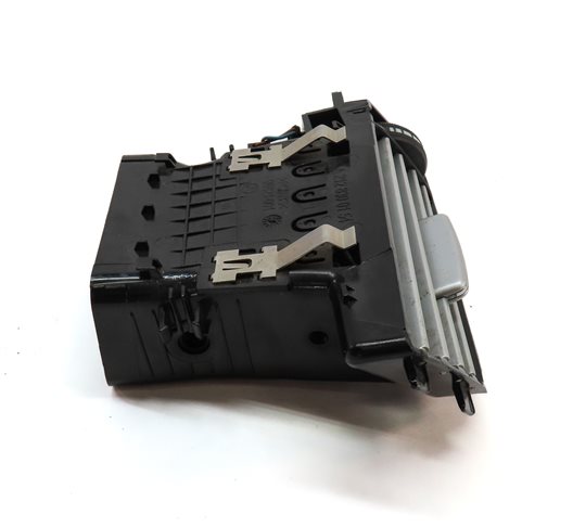 Thumbnail 3: 2012 MERCEDES E350 (W212) FRONT LEFT DRIVER DASH HEAT AIR AC HVAC VENT (Black)