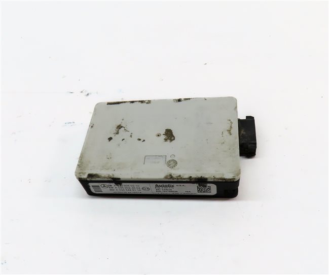 Thumbnail 2: 2012 MERCEDES E350 (W212) REAR DRIVER ASSIST BLIND SPOT RADAR SENSOR MODULE