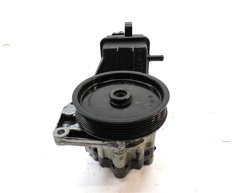 Thumbnail 4: 2012-2020 MERCEDES E350 SLC43 SLK350 (W212 W172) POWER STEERING PUMP w/ PULLEY