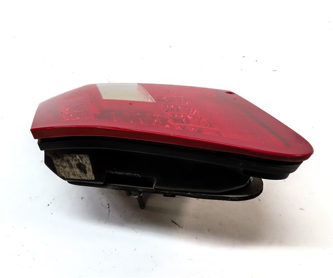 Thumbnail 4: 2010-2013 MERCEDES E300 E350 E400 E550 (W212) RIGHT INNER TAILLIGHT LIGHT LAMP