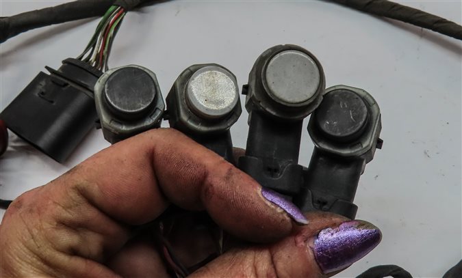 Thumbnail 5: 13 AUDI Q7 (4L) REAR PARK ASSIST PDC DISTANCE CONTROL WIRE SENSOR SET/4 (White)