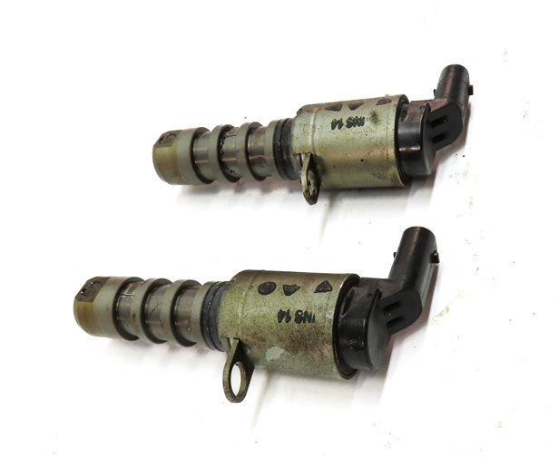 Thumbnail 4: 13 AUDI Q7 4L 3.0L SUPER (CTWB) ENGINE VVT VARIABLE VALVE TIMING SOLENOID SET/2