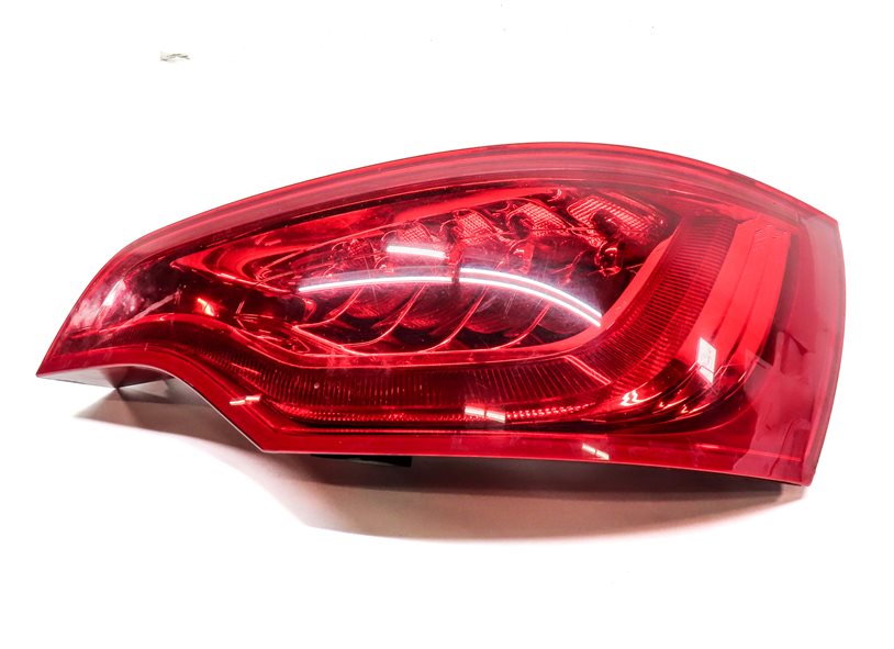 Thumbnail 3: 2010-2015 AUDI Q7 (4L) REAR RIGHT PASSENGER TAILLIGHT BRAKE LIGHT LAMP (LED)
