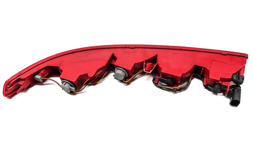 Thumbnail 4: 2007-2015 AUDI Q7 (4L) REAR LEFT DRIVER BUMPER LOWER TAILLIGHT LIGHT LAMP