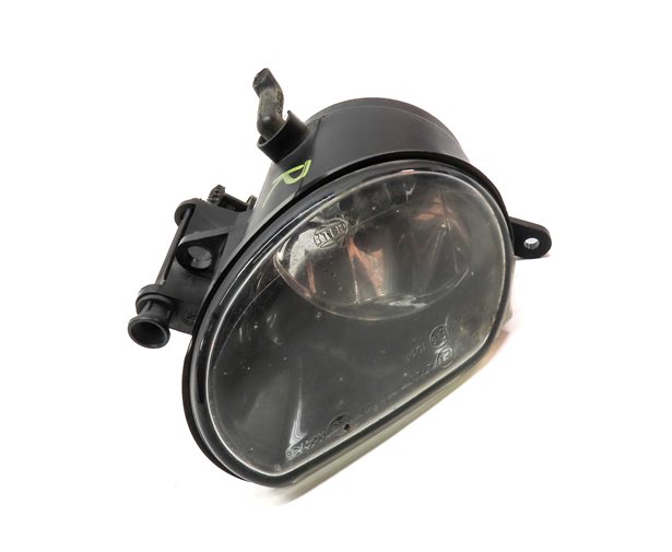 10-15 AUDI Q7 (4L) FRONT RIGHT PASSENGER LOWER BUMPER FOGLIGHT FOG LIGHT LAMP