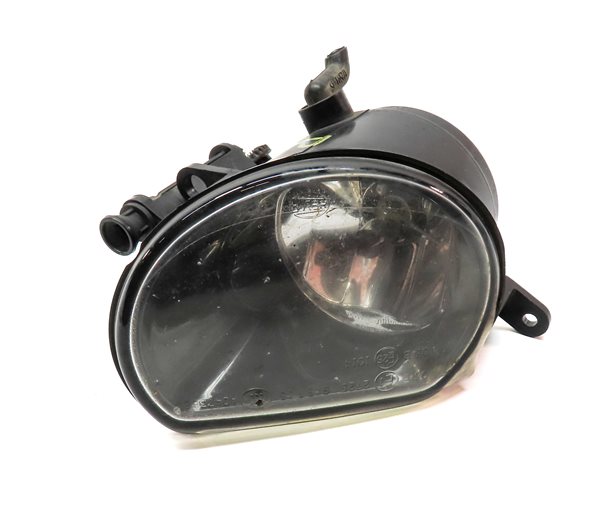Thumbnail 2: 10-15 AUDI Q7 (4L) FRONT RIGHT PASSENGER LOWER BUMPER FOGLIGHT FOG LIGHT LAMP