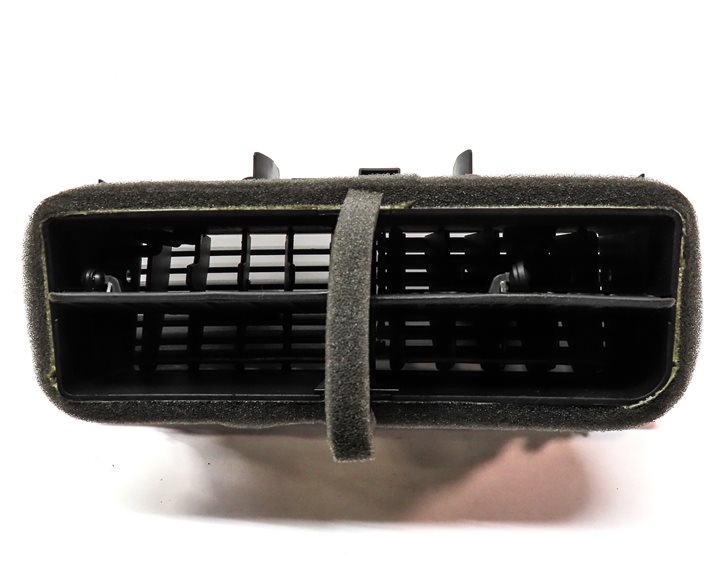 Thumbnail 5: 2013 AUDI Q7 (4L) FRONT CENTER DASH HEAT AIR AC HVAC DUAL VENT (Black)