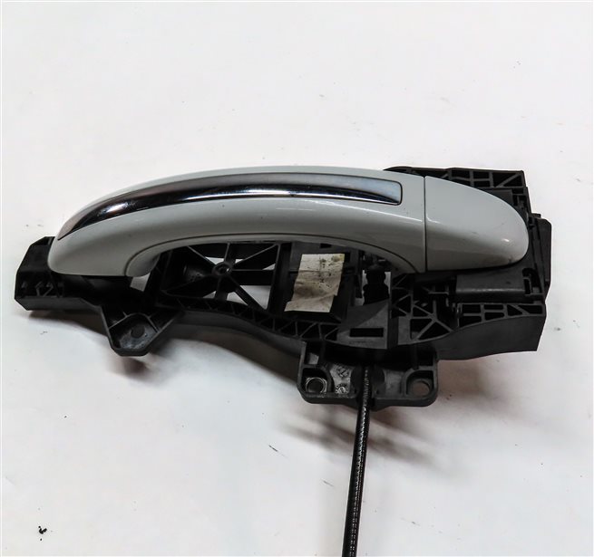 Thumbnail 4: 2007-2015 AUDI Q7 (4L) REAR LEFT KEYLESS ENTRY DOOR HANDLE (White)