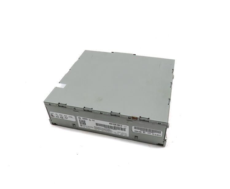 2013 AUDI Q7 (4L) RADIO STEREO RECEIVER CONTROL MODULE