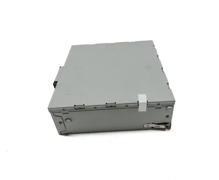 Thumbnail 3: 2013 AUDI Q7 (4L) RADIO STEREO RECEIVER CONTROL MODULE