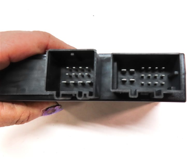Thumbnail 6: 2007-2015 AUDI Q7 (4L) TRAILER HITCH TOW TOWING CONTROL MODULE