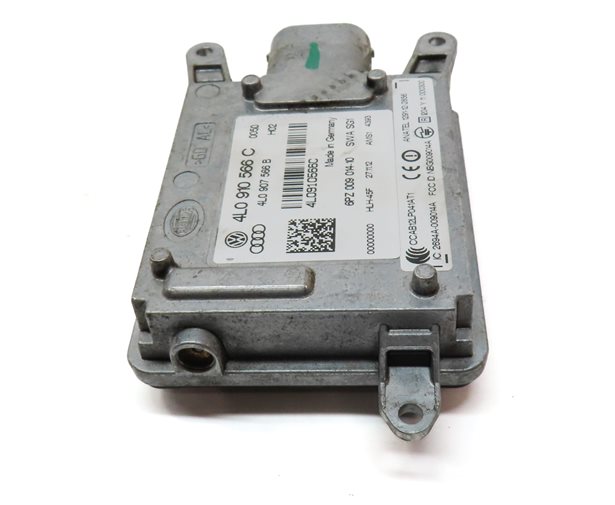 Thumbnail 3: 2013-2020 AUDI Q7 (4L 4M) REAR RIGHT LANE DEPARTURE BLIND SPOT MODULE (MASTER)