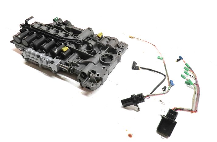 11-15 VW TOUAREG AUDI Q7 (4L) 8 SPEED MHN AUTOMATIC TRANSMISSION VALVE BODY
