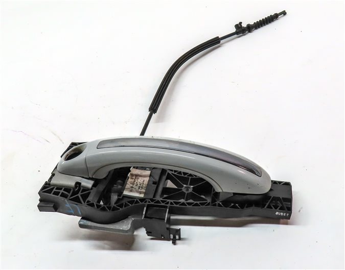 Thumbnail 2: 2007-2015 AUDI Q7 (4L) FRONT LEFT DRIVER KEYLESS ENTRY DOOR HANDLE (White)