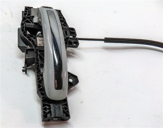 Thumbnail 5: 2007-2015 AUDI Q7 (4L) FRONT LEFT DRIVER KEYLESS ENTRY DOOR HANDLE (White)