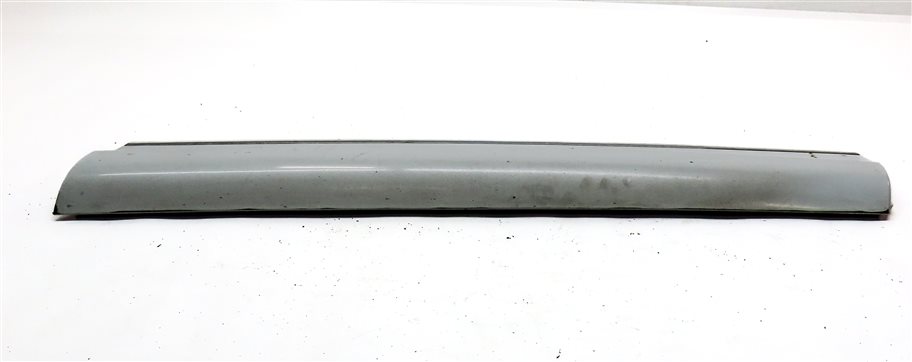 Thumbnail 5: 2010-2015 AUDI Q7 FRONT RIGHT LOWER DOOR TRIM MOULDING (w/out SLINE) (White)