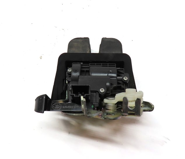 Thumbnail 6: 2016 AUDI Q5 (B8 8R) REAR TRUNK LIFTGATE HATCH LID LOCK LATCH ACTUATOR