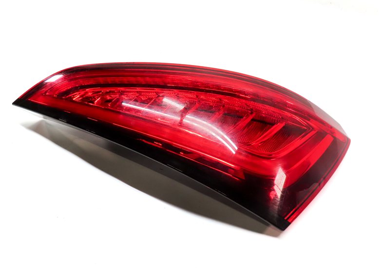 Thumbnail 1: 2013-2017 AUDI Q5 SQ5 (B8 8R) RIGHT PASSENGER TAILLIGHT BRAKE LIGHT LAMP (LED)