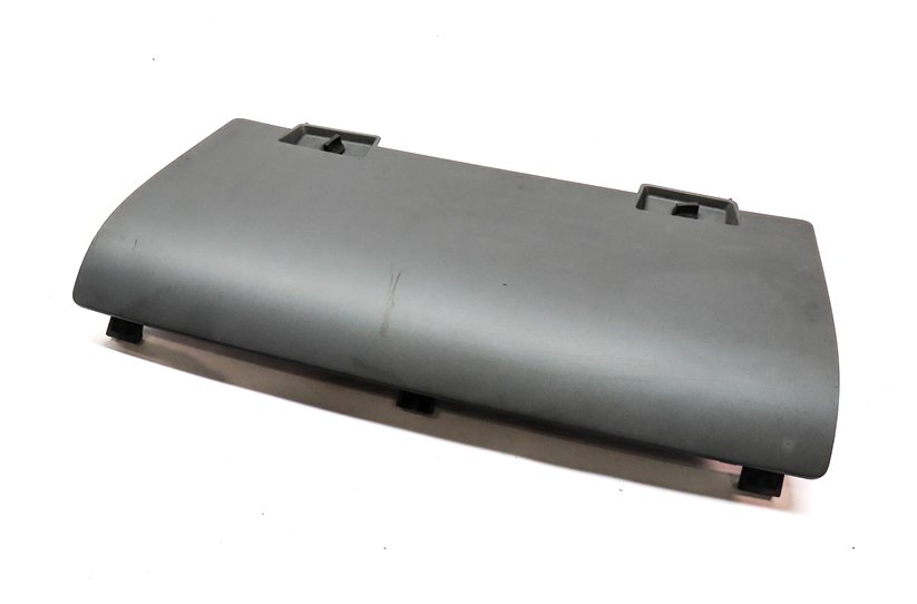 Thumbnail 2: 2016 AUDI Q5 (B8 8R) REAR LOWER BUMPER TOW TOWING HITCH RECEIVER COVER TRIM