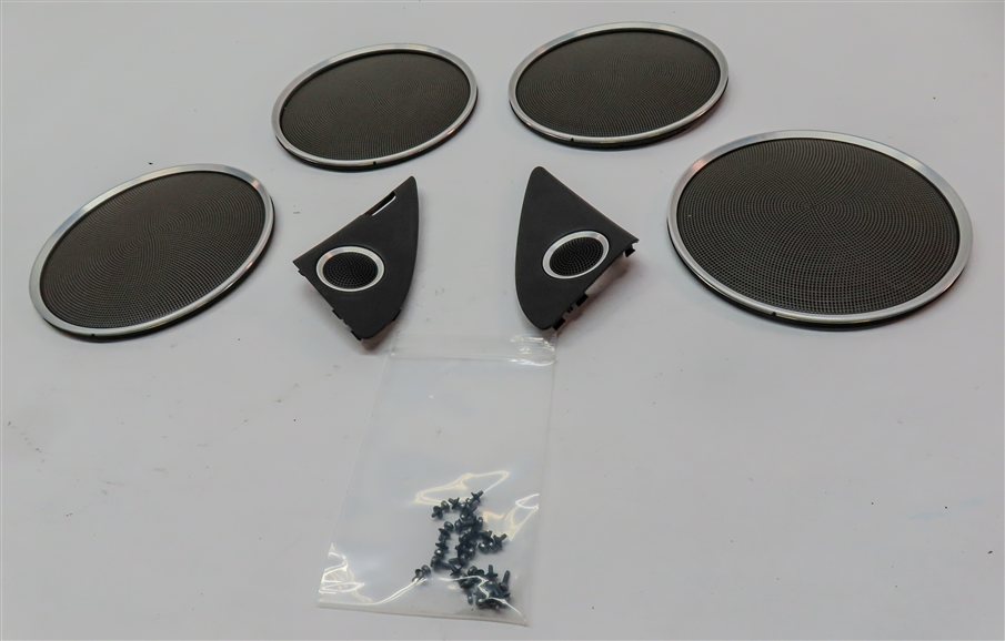 Thumbnail 2: 2016 AUDI Q5 (B8 8R) STEREO BANG & OLUFSEN SOUND SYSTEM SPEAKER GRILLE SET/6