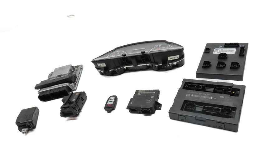 Thumbnail 2: 16-17 AUDI Q5 (B8 8R) 3.0L SUPER IGNITION SPEEDOMETER ENGINE MODULE & KEY SET8